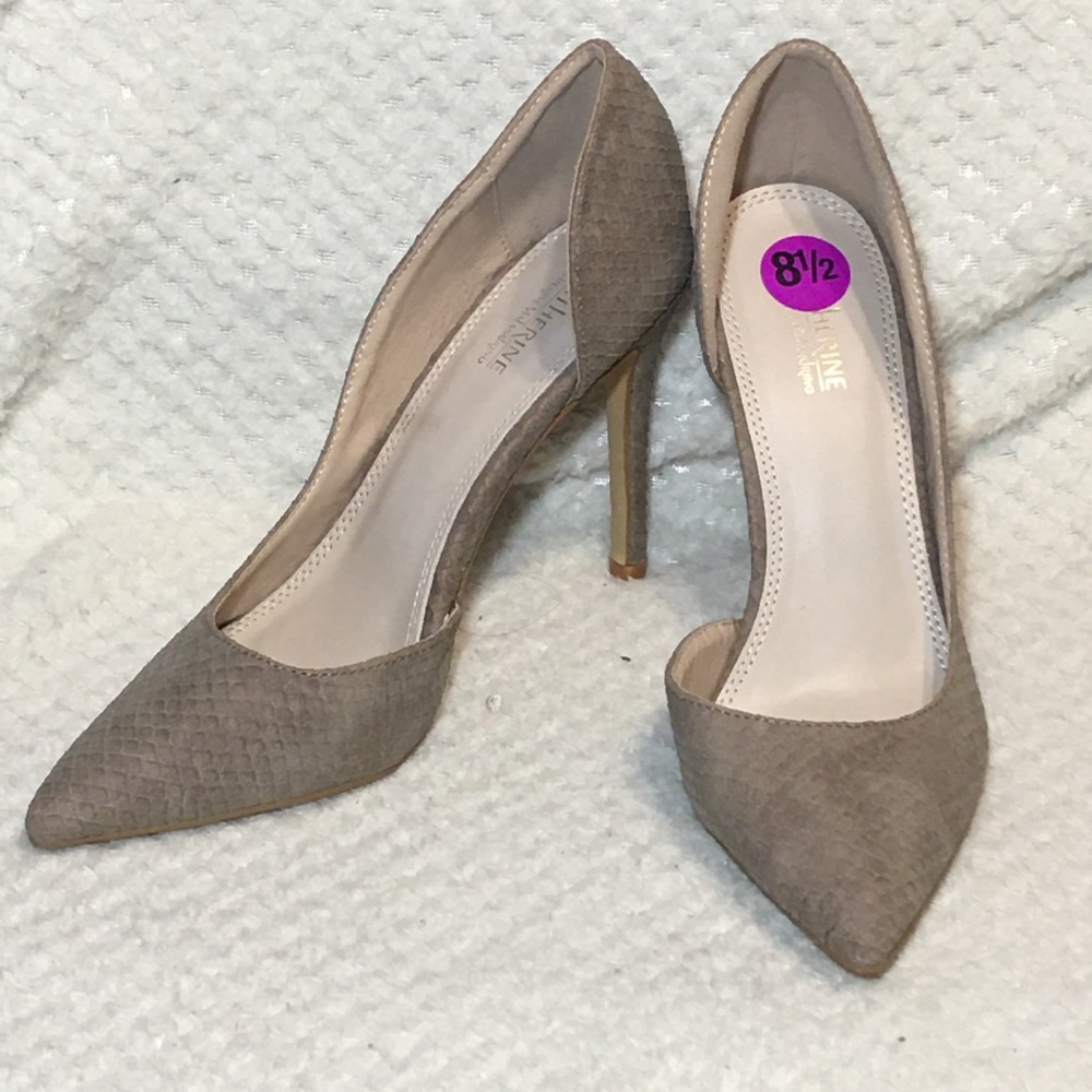 Catherine Malandrino beige heels